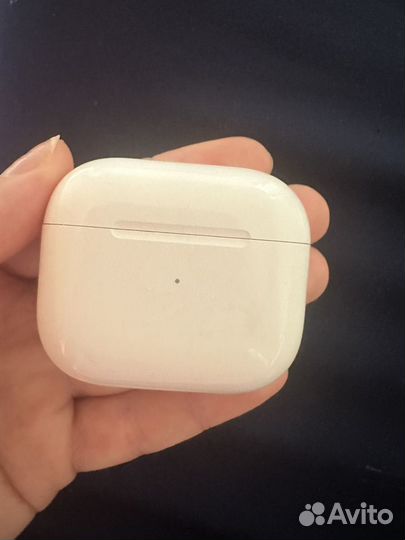 Продам наушники Apple AirPods 3rd generation