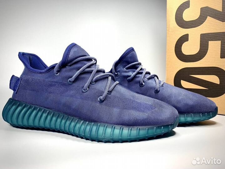 Кроссовки adidas yeezy boost синие