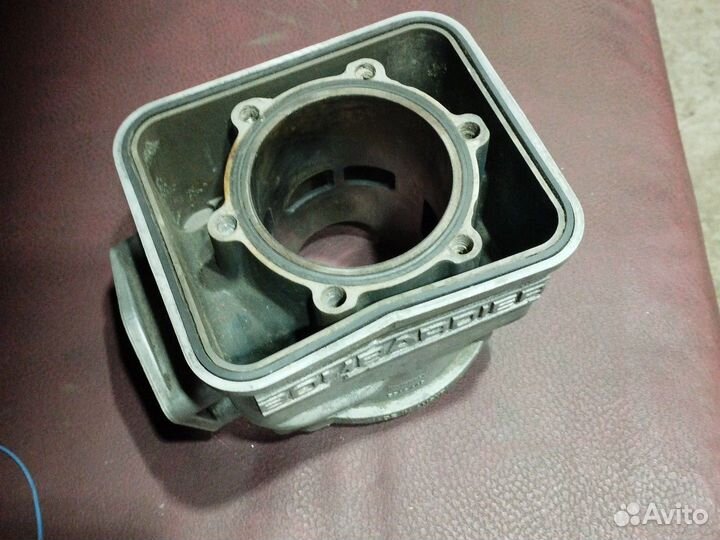 Цилиндр Rotax 582