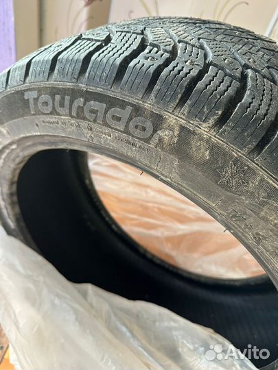 Tourador I-Power EV1 235/45 R18 98H