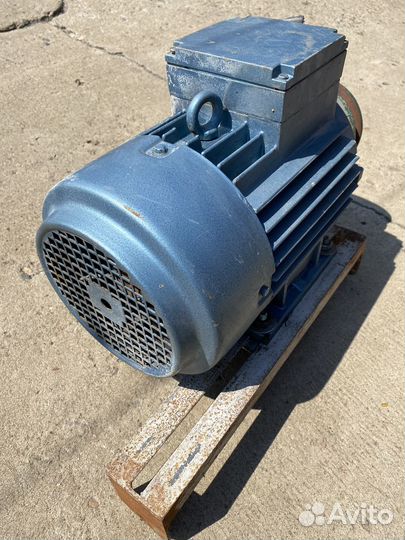 Электродвигатель MEZ чехословакия