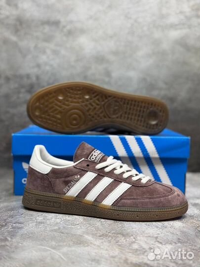 Кроссовки adidas spezial