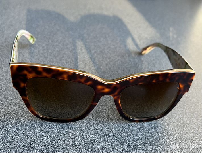 Солнцезащитные очки Dolce & Gabbana