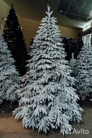 Искусственная ель голубая