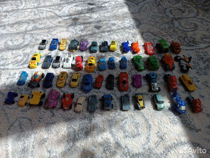 Игрушки из киндера пакетом