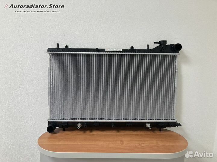 Радиатор охлаждения Субару Форестер 02