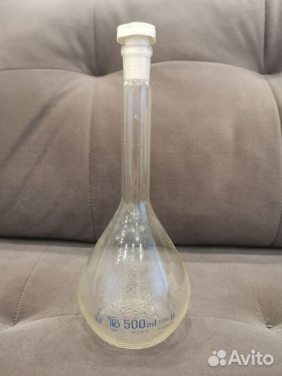 Колба мерная 500 мл ГДР Vagra с пробкой