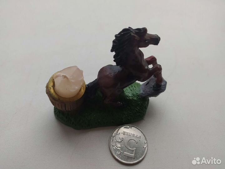 Настольные фигурки лошадка подсвечник собачки