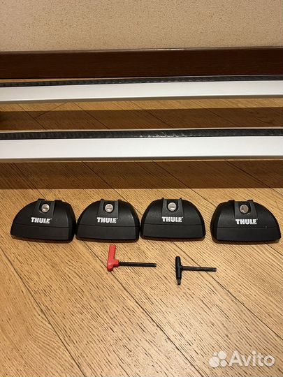 Крепление на крышу Thule