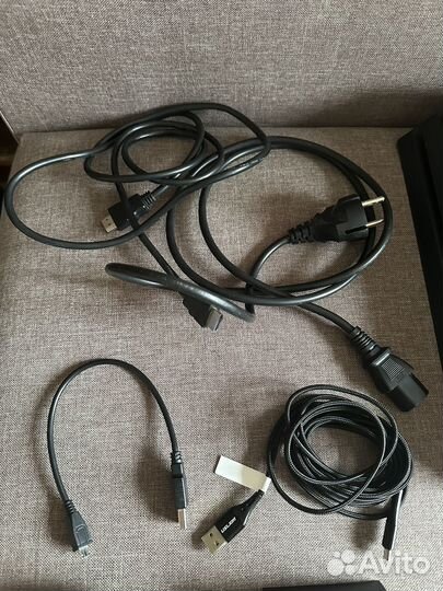 Sony playstation 4 1tb с играми