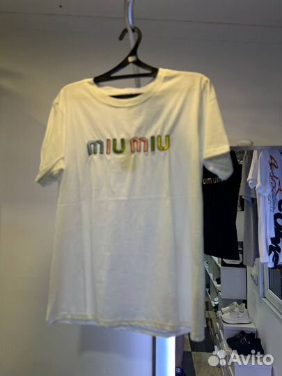 Женская одежда