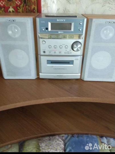 Музыкальный центр sony