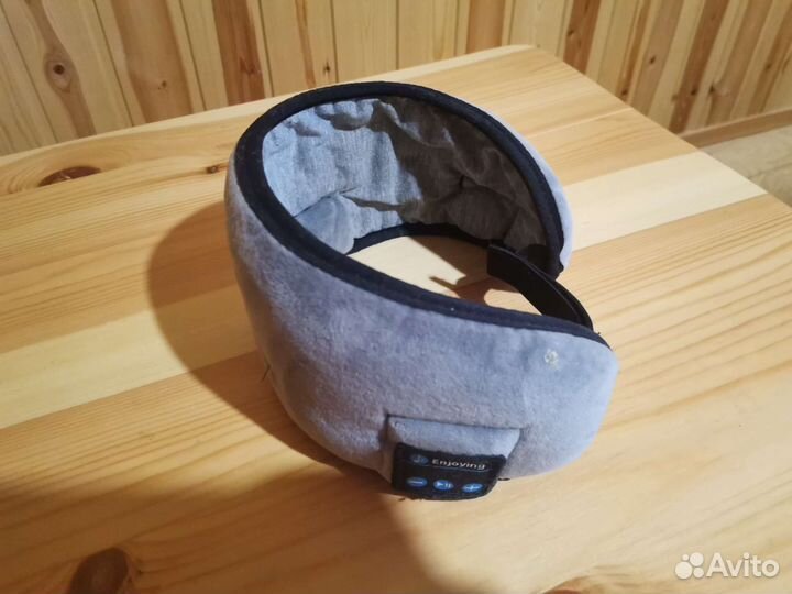 Маска для сна с Bluetooth похожа на Remee