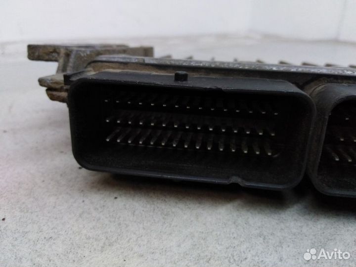 Блок управления двигателем