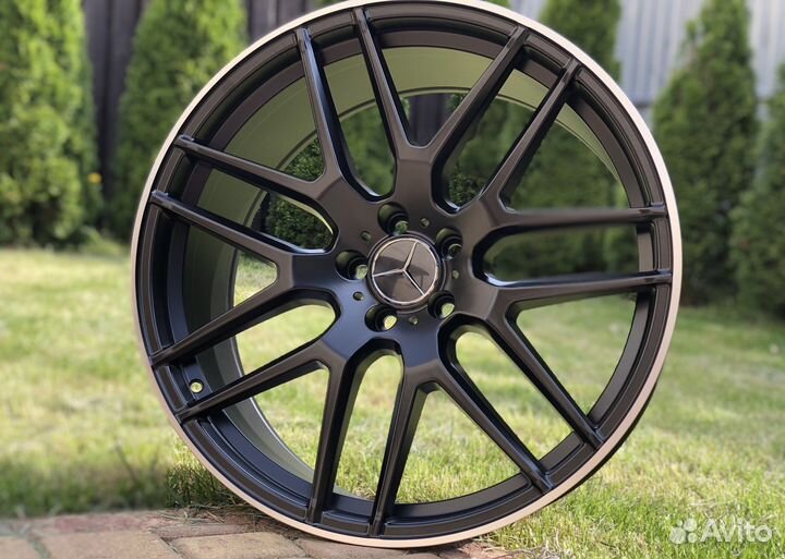 Новые стильные диски на Mercedes R21