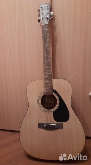 Акустическая гитара yamaha f310 бу