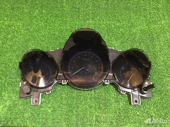 Щиток приборов Honda Civic 9 приборная панель