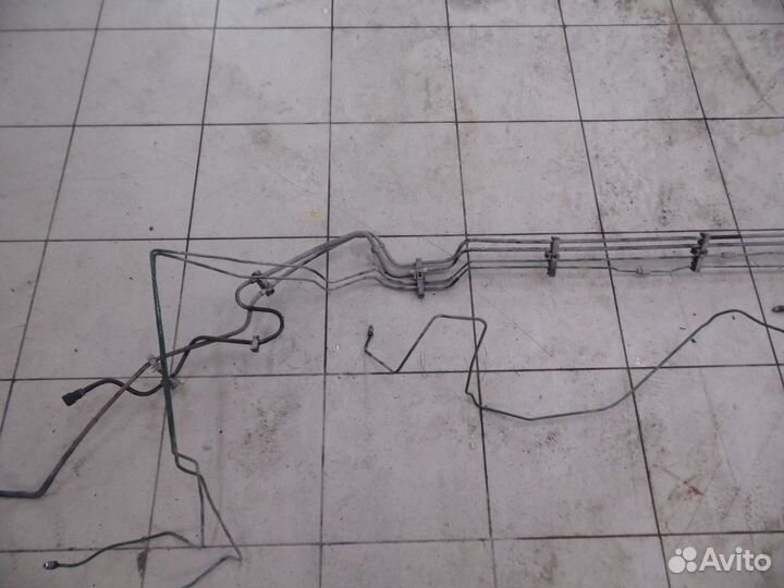 Трубки тормозные Renault Sandero 1 2009-2014