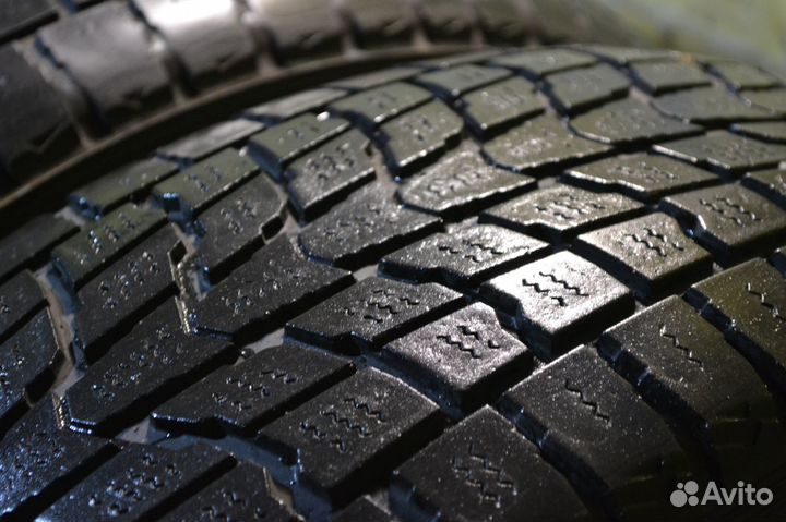 Dunlop Grandtrek SJ6 235/65 R17