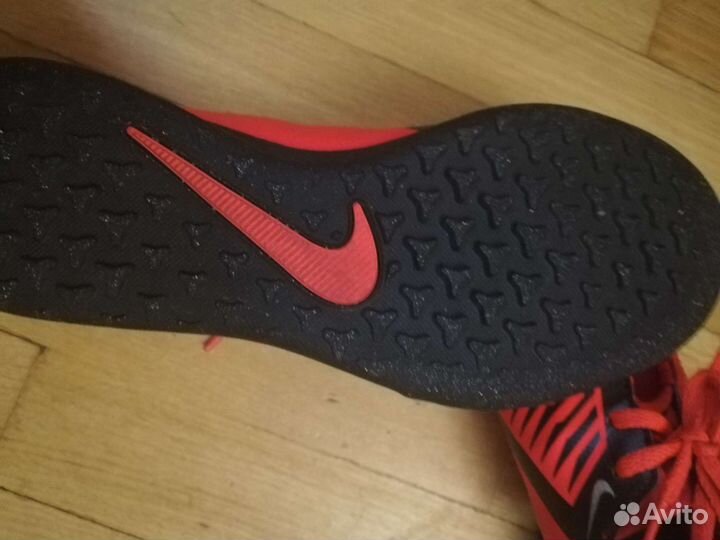 Сороножки для футбола phanton VNM