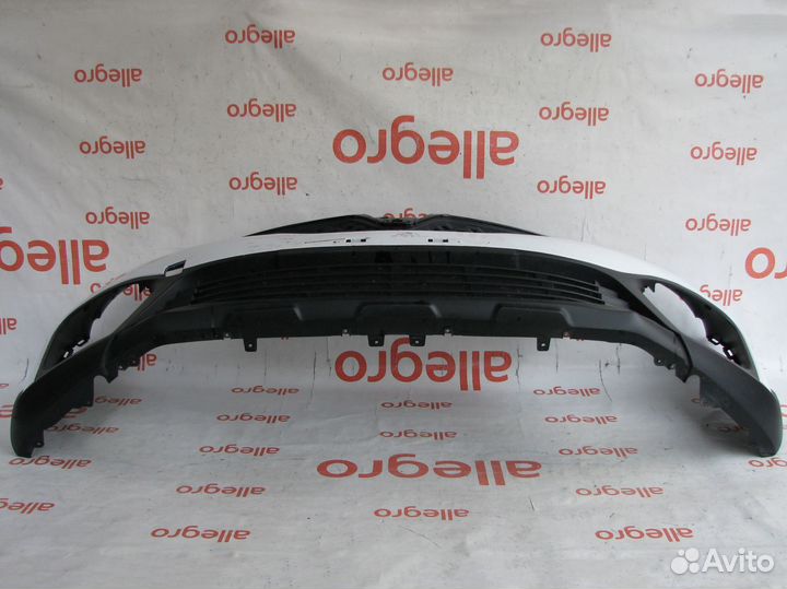 Renault Kaptur бампер передний 2016+