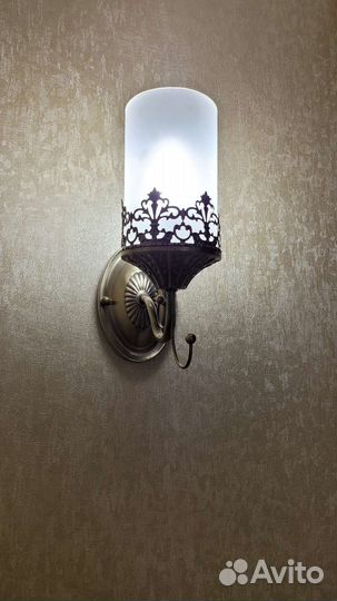 Настенный светильник бра