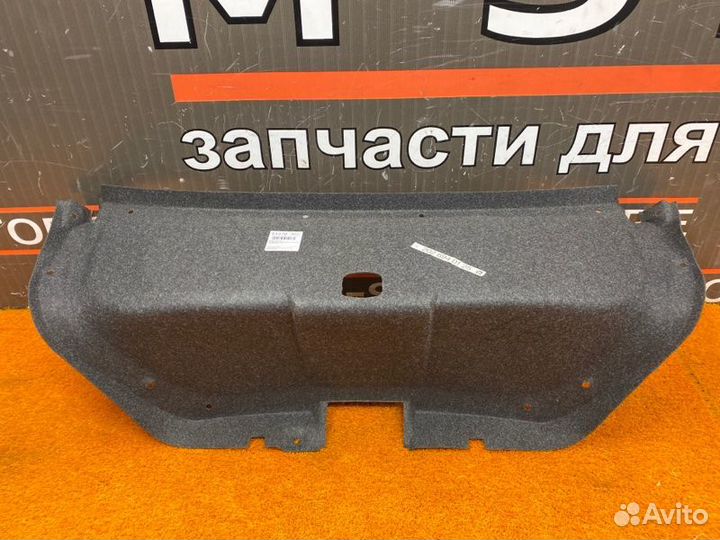 Обшивка крышки багажника Mercedes-Benz C-Class