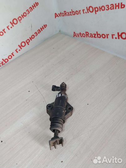 Цилиндр сцепления рабочий Skoda Octavia Tur A5