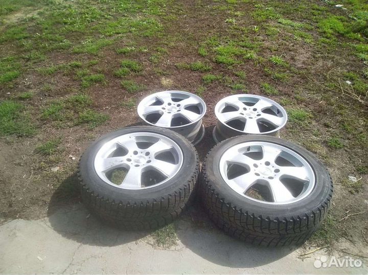 R17 Nordman Nordman 4 215/55, PCD 5x114.3 DIA 67.1