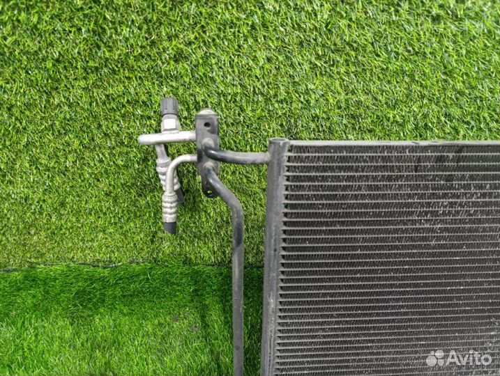 Радиатор кондиционера Bmw X5 E53 M54B30 2004