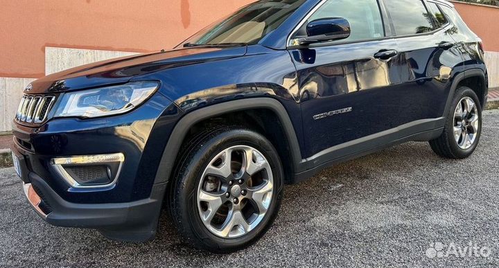 В разборе Jeep Compass 2