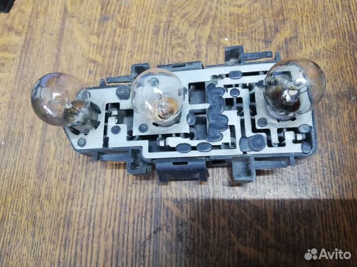 Плата заднего фонаря Ауди А6 ц5