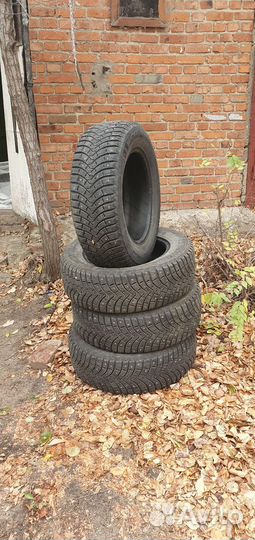 Michelin X-Ice XI3 215/65 R16 102T