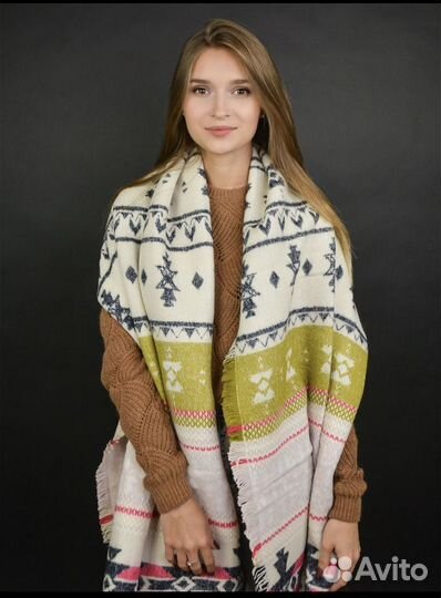 Шарфы и палантины