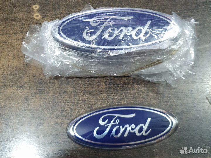 Эмблема на форд фокус 3