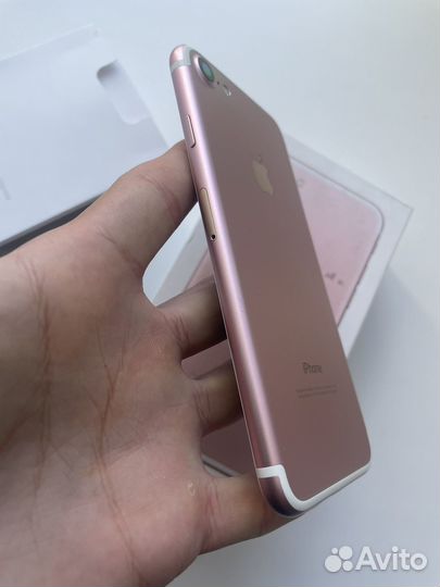 Телефон iPhone 7 128gb
