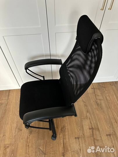 Компьютерное кресло из икеи