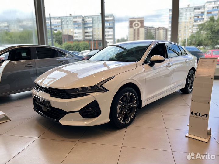 Kia K5 2.5 AT, 2023