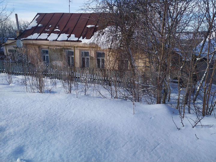 Дом 65 м² на участке 11 сот.