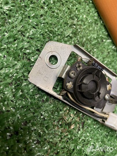 Twitter твиттер правый Nissan Almera classic