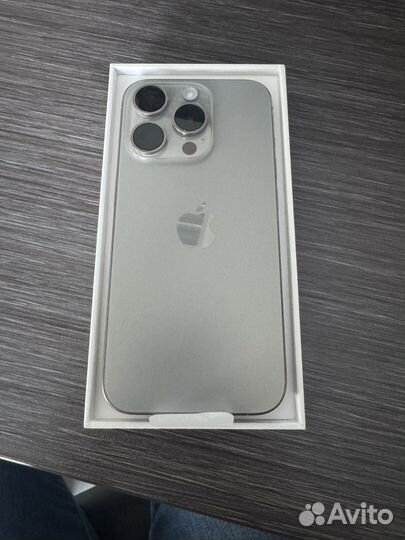 iPhone 15 Pro, 256 ГБ