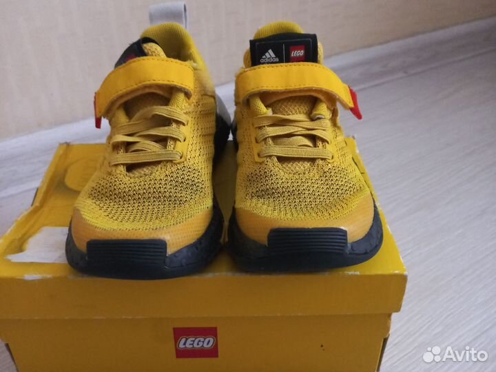 Кроссовки adidas lego