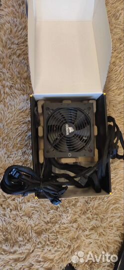 Блок питания corsair 750