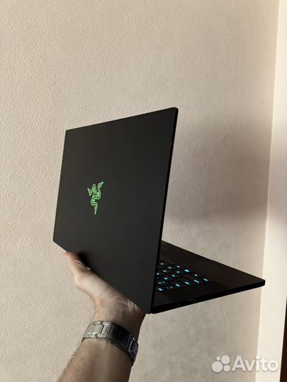 Razer blade 14 QHD RTX 3080 Ryzen 9 5900h