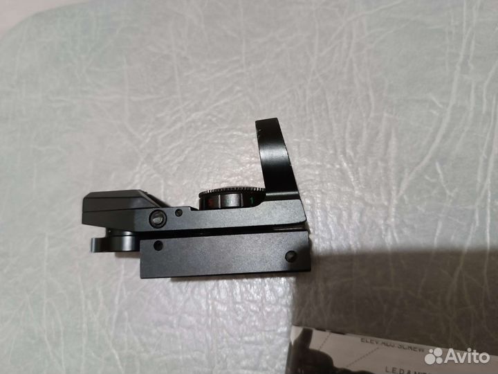 Калиматорный прицел бу