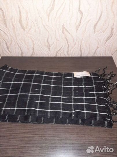 Шарф лёгкий фирменный