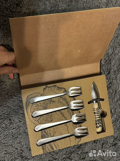 Подарочный набор для открывания устриц