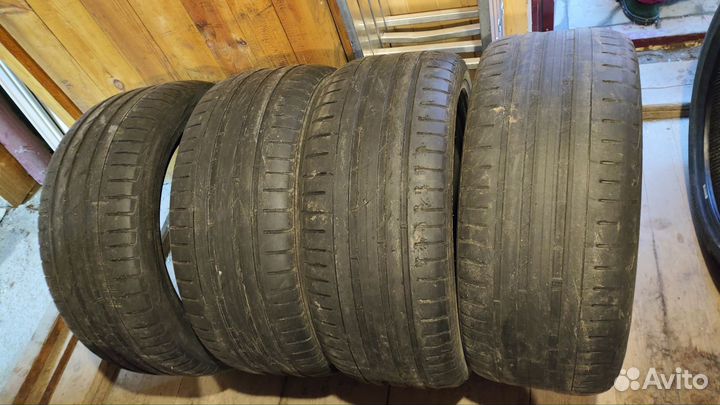 Nokian Tyres Hakka Black SUV 265/45 R21