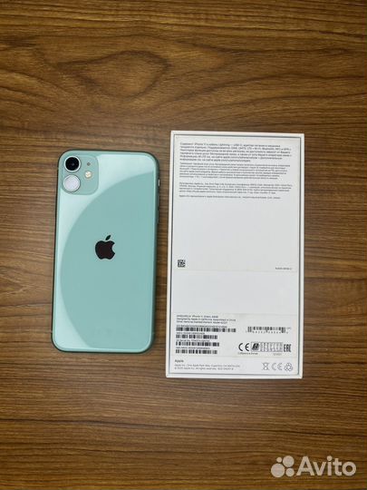 iPhone 11, 64 ГБ