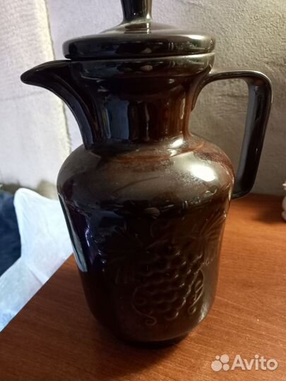 Глиняный кувшин